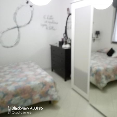 Rossyiva Hotel Minturno Bilik gambar